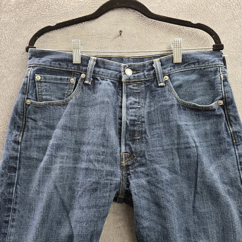 Levis *please carefully